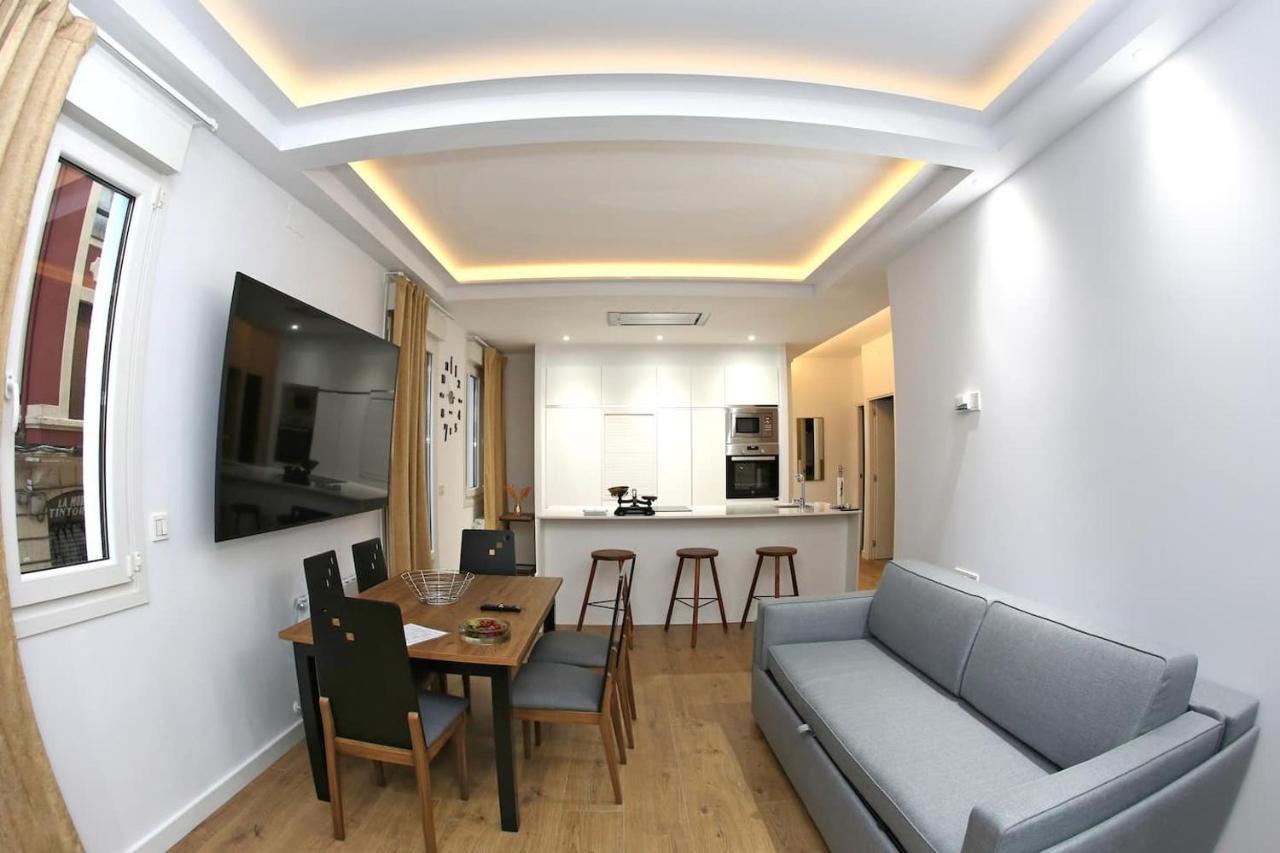 Apartamento Piso Reformado. 2 Min Del Casco Viejo. Con Garaje. Bilbao